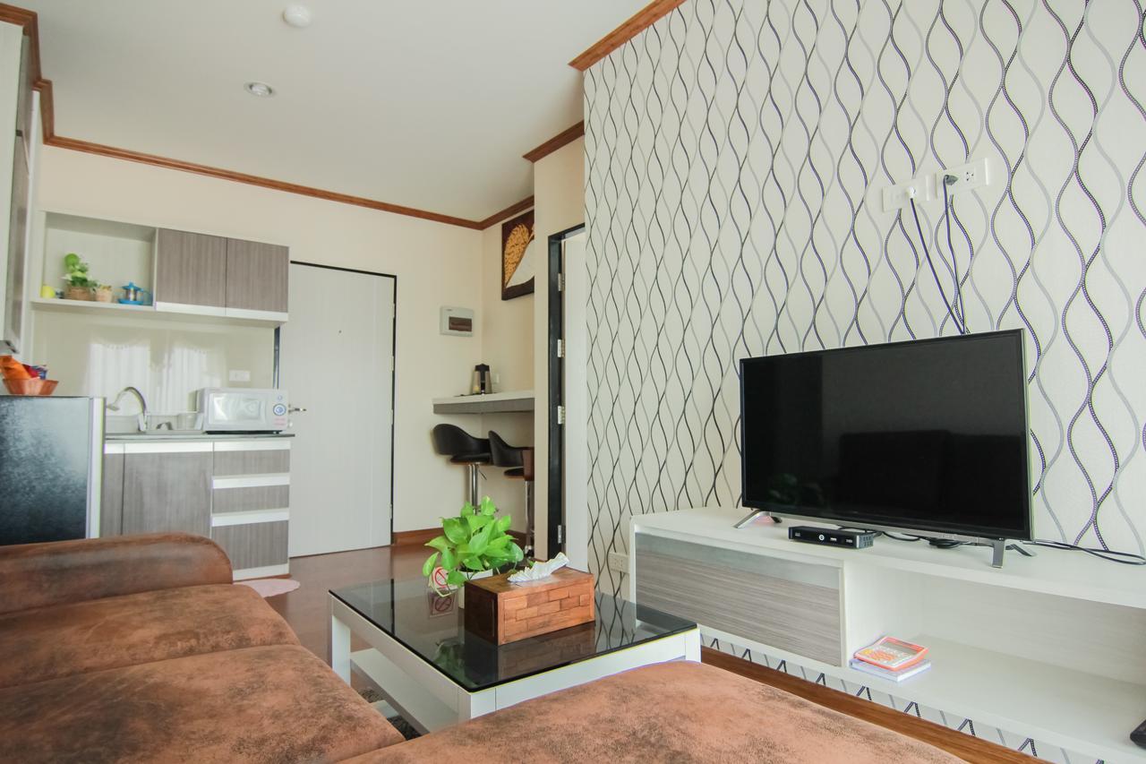 Tada Condotel Buriram Esterno foto