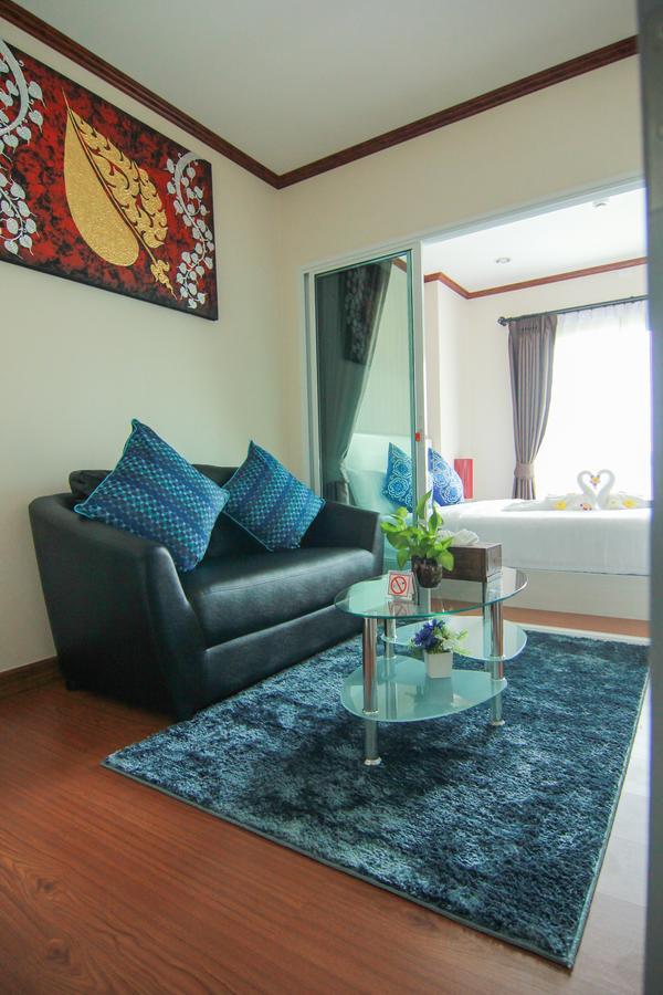 Tada Condotel Buriram Esterno foto