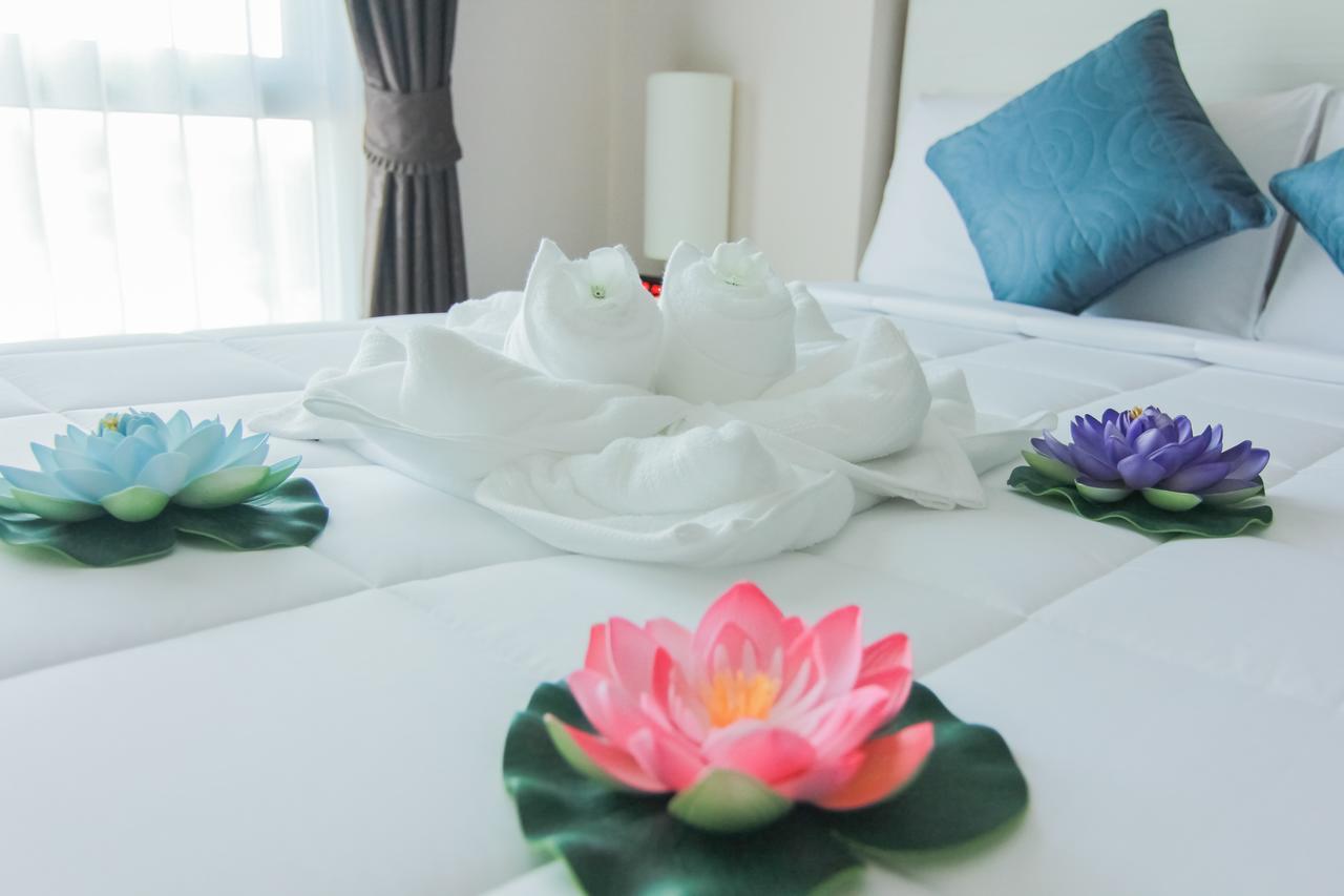 Tada Condotel Buriram Esterno foto
