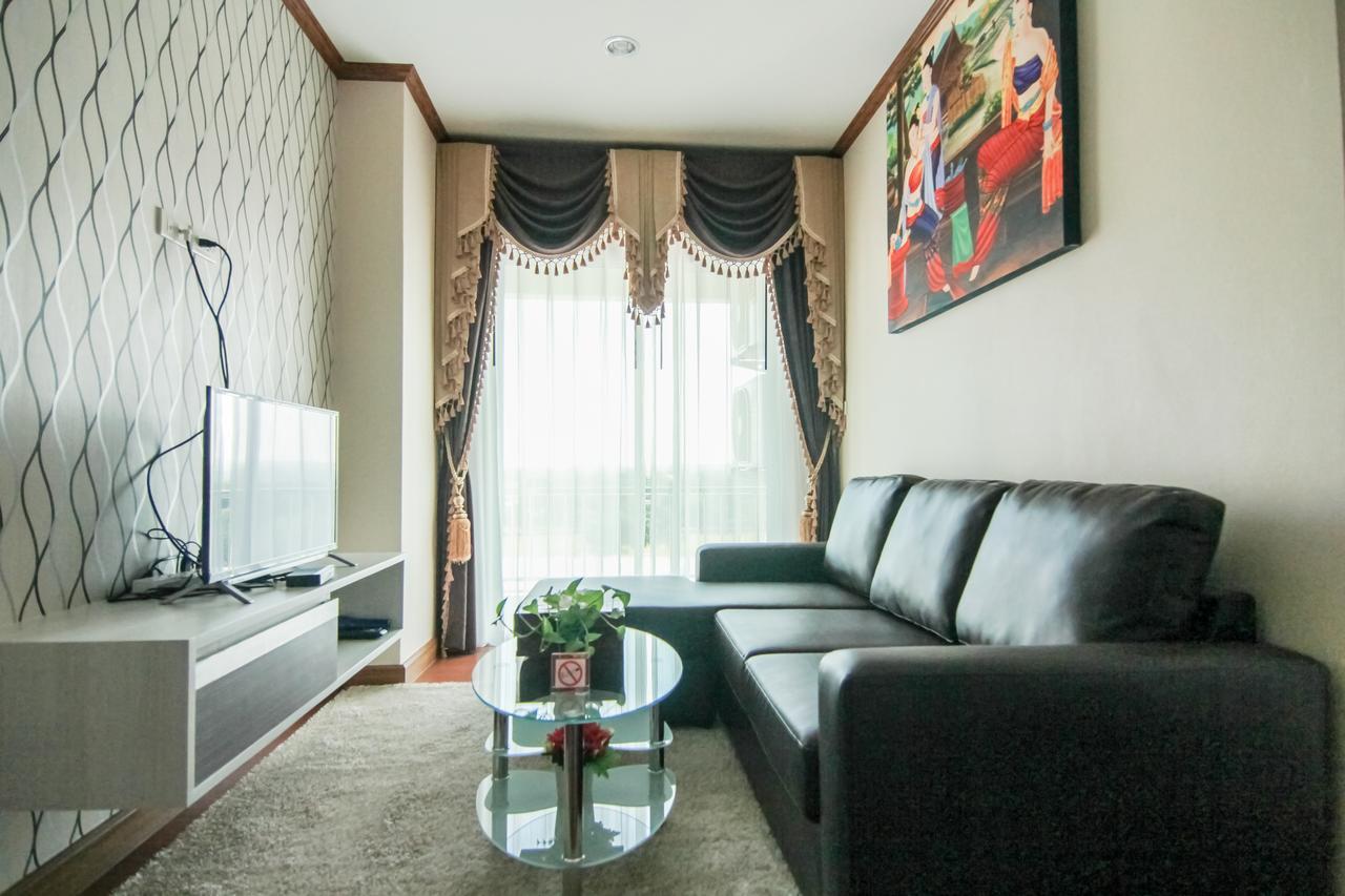 Tada Condotel Buriram Esterno foto